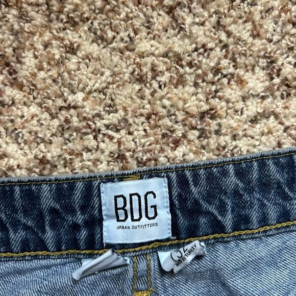 BDG Jessye Women’s Two-Tone Light & Dark Wash Straight Leg Jeans Size 28 - Picture 8 of 14